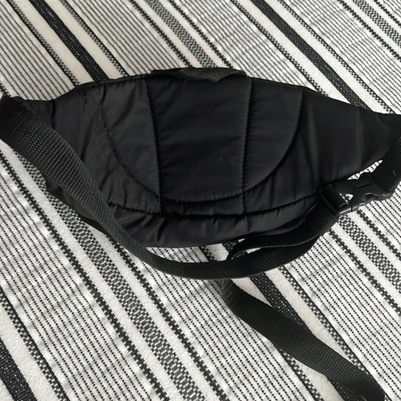 ADIDAS Belt Bag - Picture 2 of 2